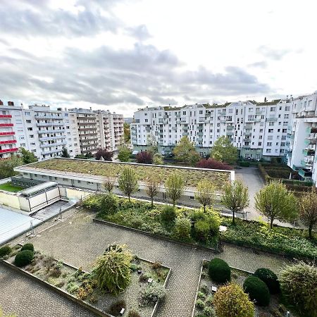 Modernes Apartment Mit Stil In City Lage كارلسروه المظهر الخارجي الصورة