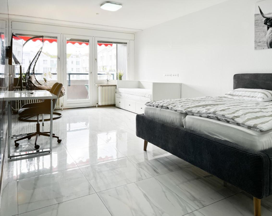 Modernes Apartment Mit Stil In City Lage كارلسروه المظهر الخارجي الصورة