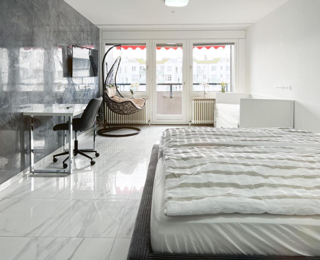 Modernes Apartment Mit Stil In City Lage كارلسروه المظهر الخارجي الصورة