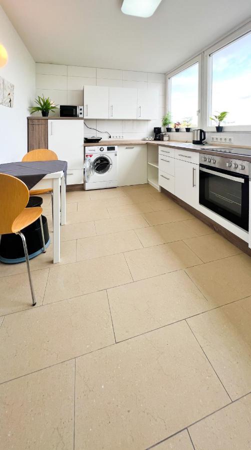 Modernes Apartment Mit Stil In City Lage كارلسروه المظهر الخارجي الصورة